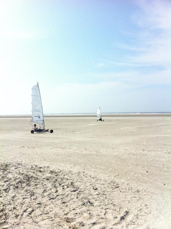 Hotel Brasserie Om De Noord Schiermonnikoog Bagian luar foto